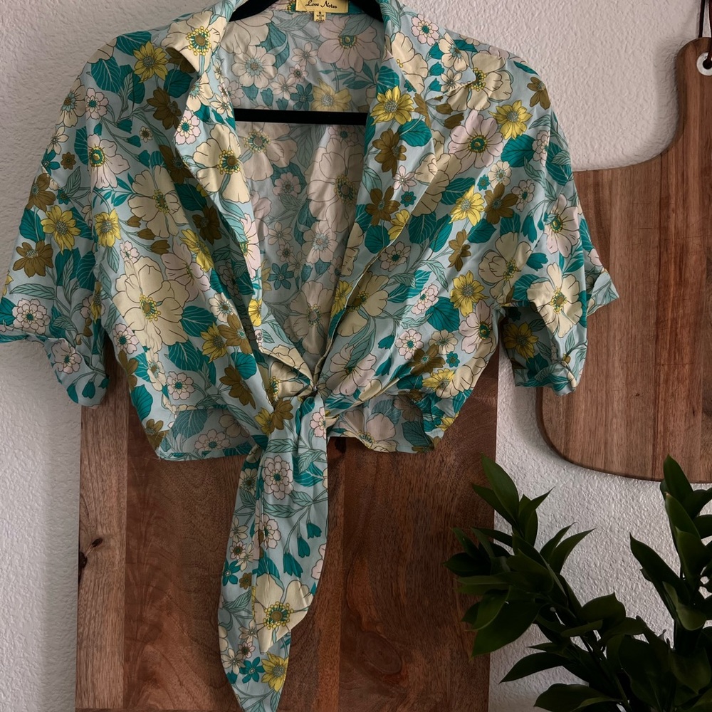 Floral Tied Crop Top